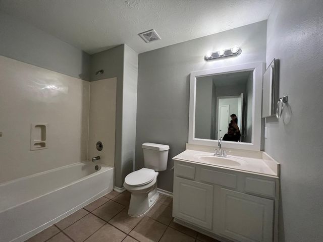 19451 Nasworthy Drive, Tomball, TX 77375