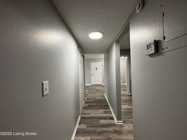 7084 Wildwood Cir APT 81, Louisville, KY 40291