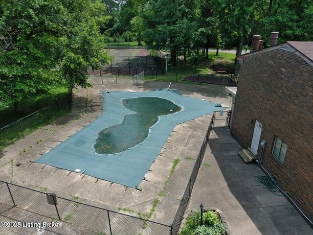 7084 Wildwood Cir APT 81, Louisville, KY 40291