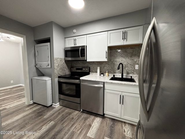 7084 Wildwood Cir APT 81, Louisville, KY 40291