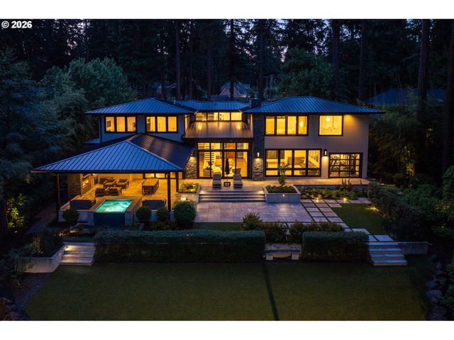 5410 WASHINGTON Ct, Lake Oswego, OR 97035