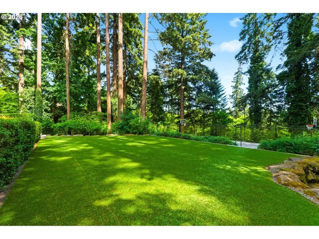 5410 WASHINGTON Ct, Lake Oswego, OR 97035