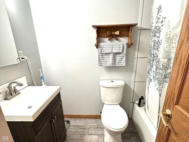 1313 S Odell Street, Brownsburg, IN 46112