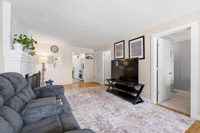 1153 Wall Lake Drive, Delton, MI 49046