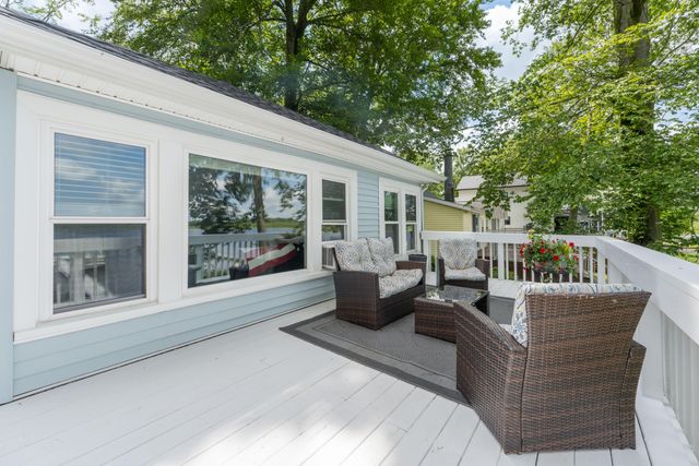 1153 Wall Lake Drive, Delton, MI 49046