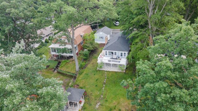 1153 Wall Lake Drive, Delton, MI 49046