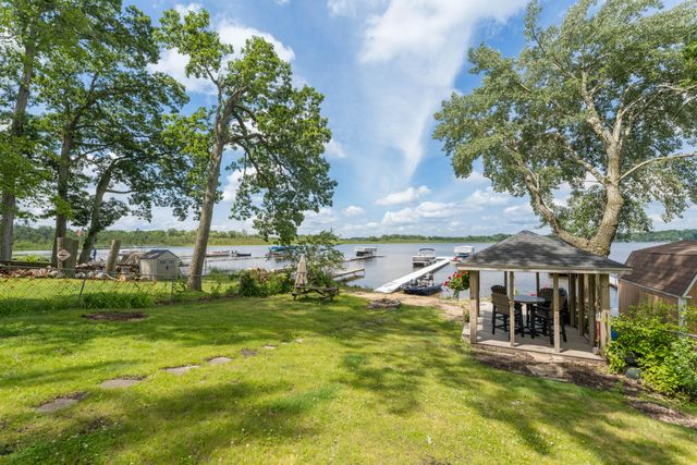1153 Wall Lake Drive, Delton, MI 49046