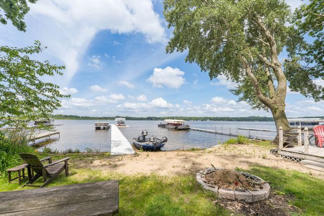 1153 Wall Lake Drive, Delton, MI 49046