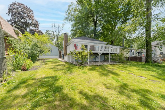 1153 Wall Lake Drive, Delton, MI 49046