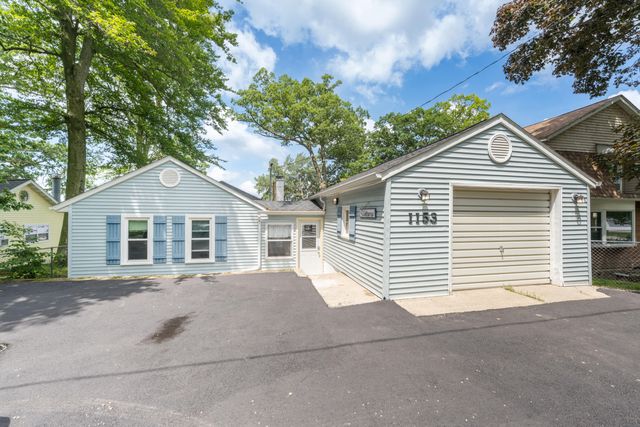 1153 Wall Lake Drive, Delton, MI 49046