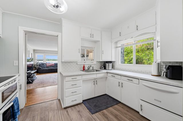 1153 Wall Lake Drive, Delton, MI 49046