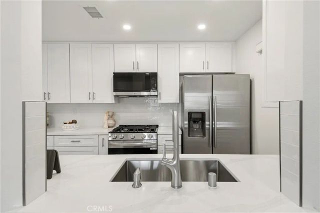55 Via Cresta, Rancho Santa Margarita, CA 92688