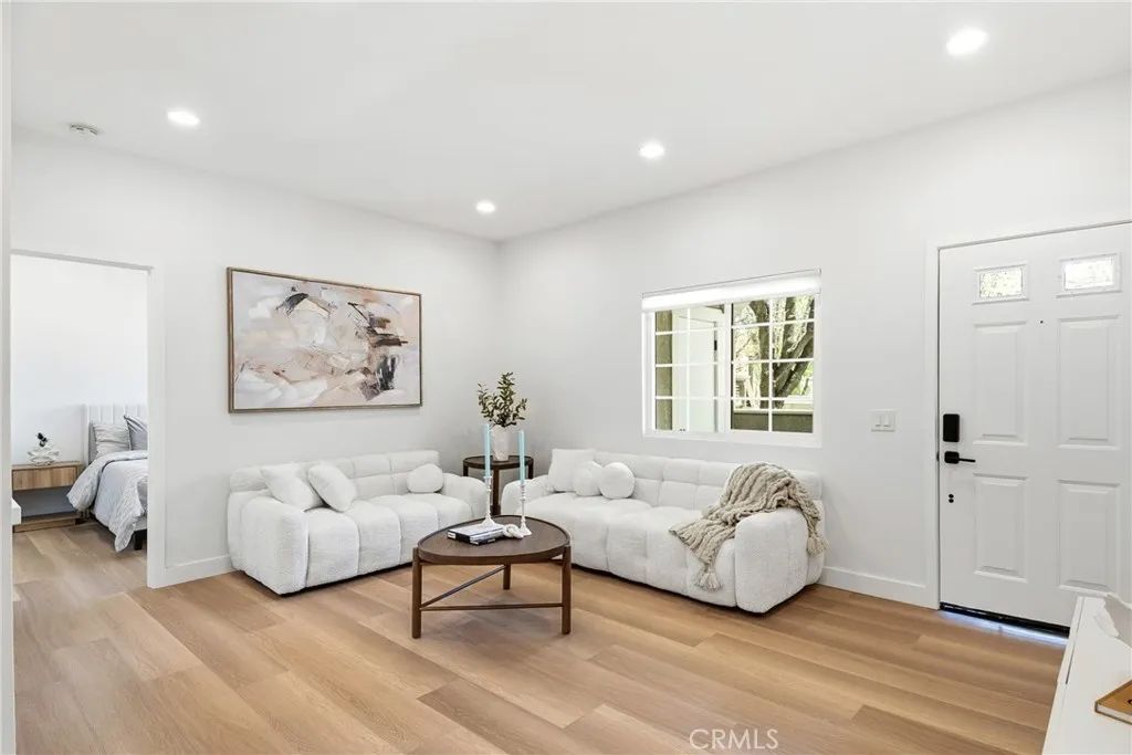 55 Via Cresta, Rancho Santa Margarita, CA 92688