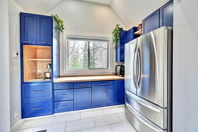 13 Kennedy Road, Fort Wright, KY 41011