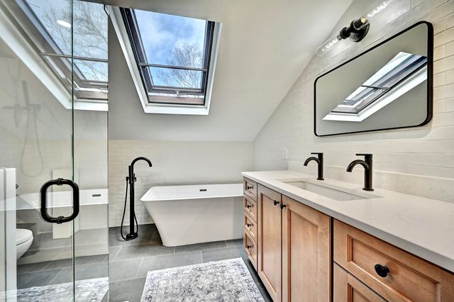 13 Kennedy Road, Fort Wright, KY 41011