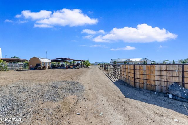 37522 N 7TH Avenue, Phoenix, AZ 85086