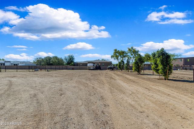 37522 N 7TH Avenue, Phoenix, AZ 85086