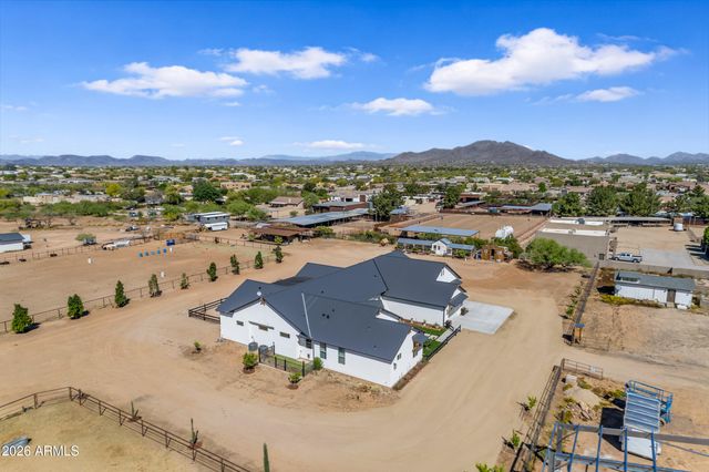 37522 N 7TH Avenue, Phoenix, AZ 85086