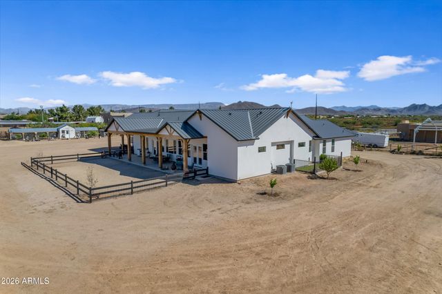 37522 N 7TH Avenue, Phoenix, AZ 85086