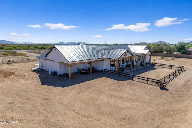 37522 N 7TH Avenue, Phoenix, AZ 85086