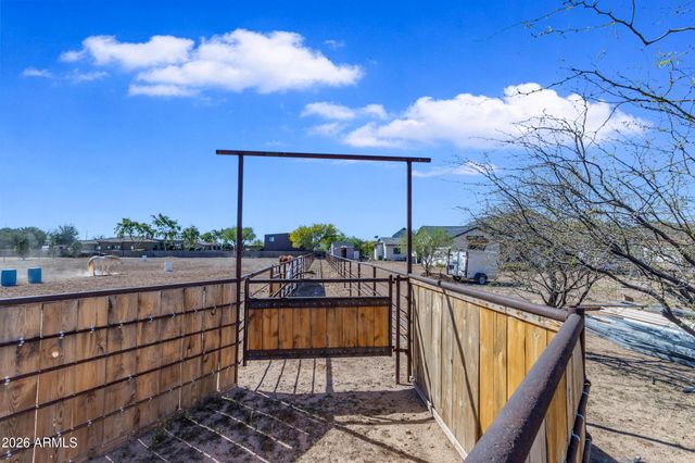 37522 N 7TH Avenue, Phoenix, AZ 85086