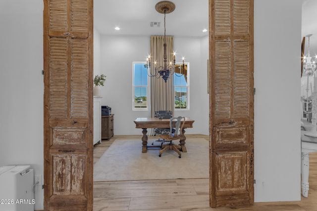37522 N 7TH Avenue, Phoenix, AZ 85086