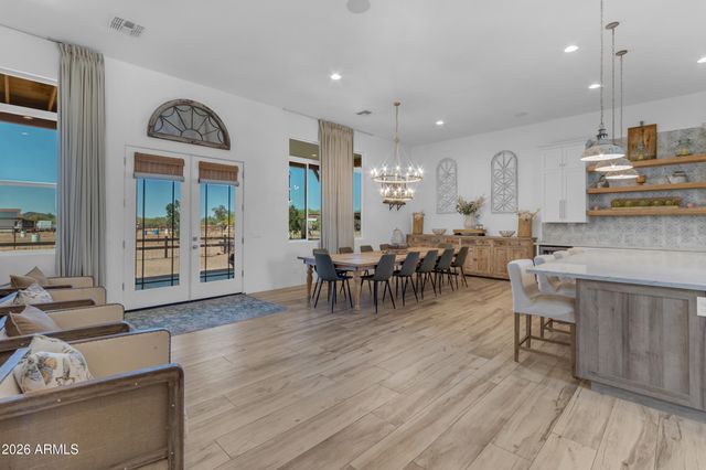 37522 N 7TH Avenue, Phoenix, AZ 85086