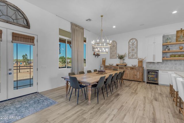 37522 N 7TH Avenue, Phoenix, AZ 85086