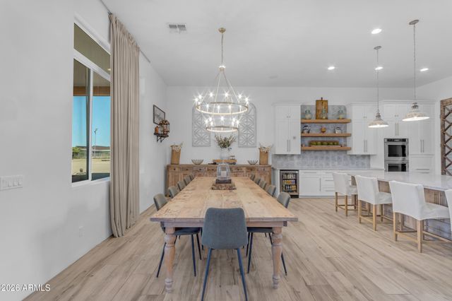 37522 N 7TH Avenue, Phoenix, AZ 85086