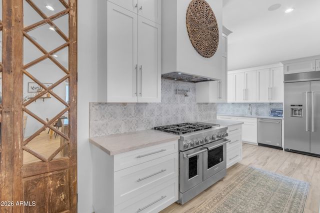 37522 N 7TH Avenue, Phoenix, AZ 85086
