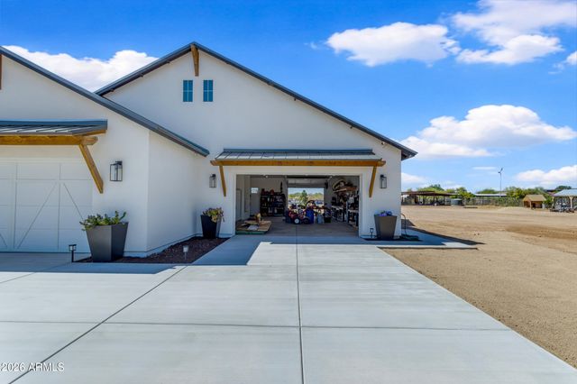 37522 N 7TH Avenue, Phoenix, AZ 85086