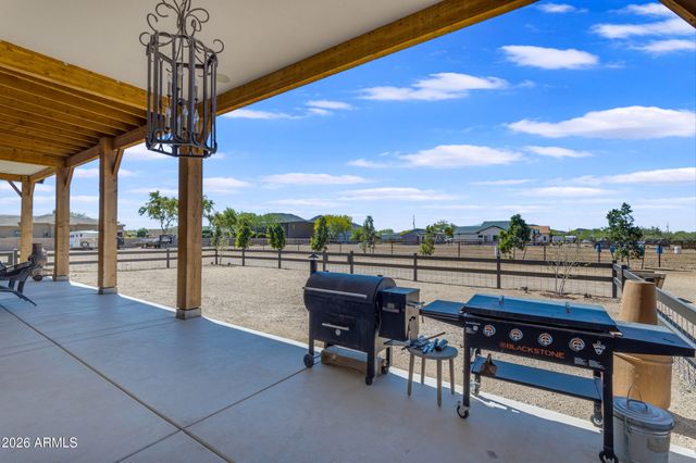 37522 N 7TH Avenue, Phoenix, AZ 85086