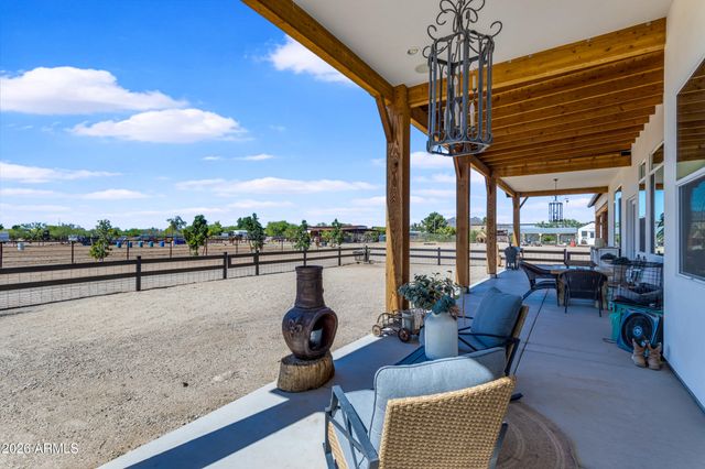 37522 N 7TH Avenue, Phoenix, AZ 85086