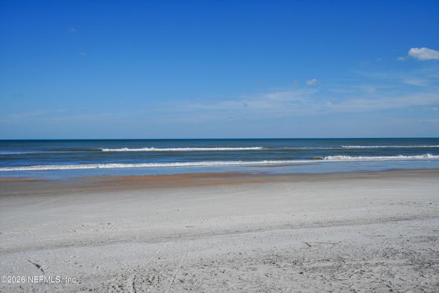 124 HOPKINS Street, Neptune Beach, FL 32266