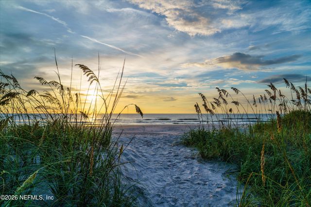 124 HOPKINS Street, Neptune Beach, FL 32266