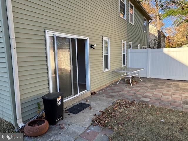 91 FRANKLIN DR, Voorhees, NJ 08043