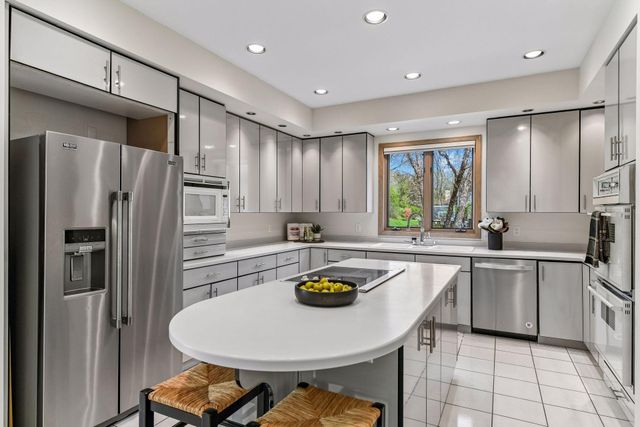 3435 Oakton Drive, Minnetonka, MN 55305
