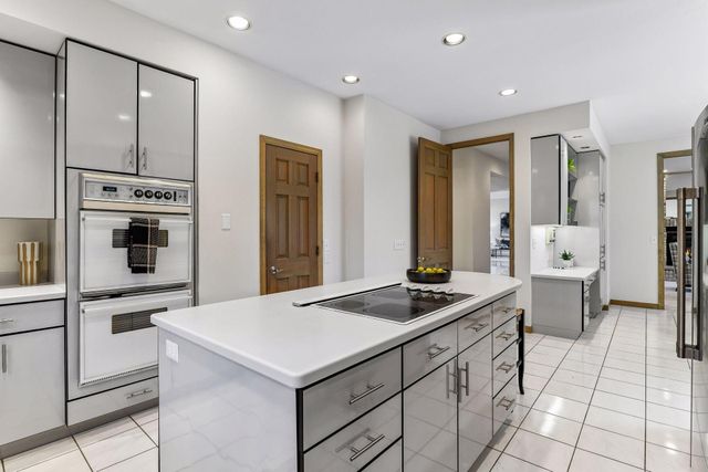 3435 Oakton Drive, Minnetonka, MN 55305