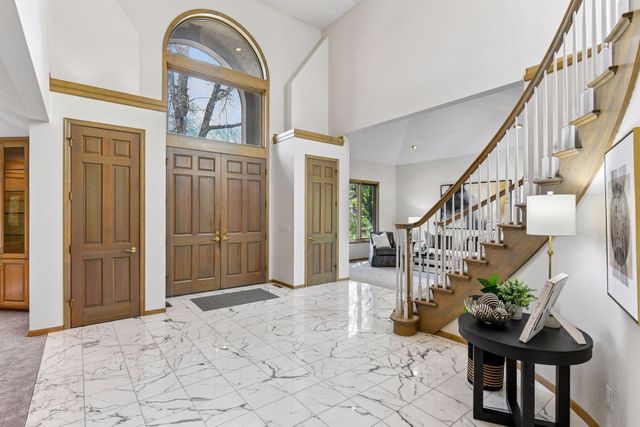 3435 Oakton Drive, Minnetonka, MN 55305