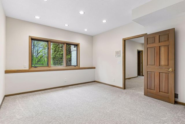 3435 Oakton Drive, Minnetonka, MN 55305