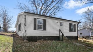 2118 24th Street, Bedford, IN 47421
