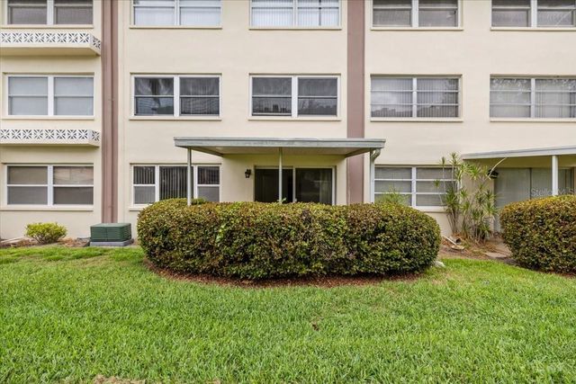 1235 S HIGHLAND AVENUE 1-102, Clearwater, FL 33756