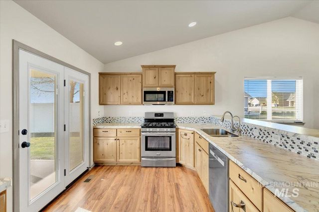 755 Gregory Way, Twin Falls, ID 83301