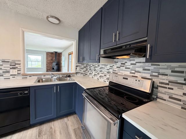413 Sherwood Drive W, Newark, OH 43055