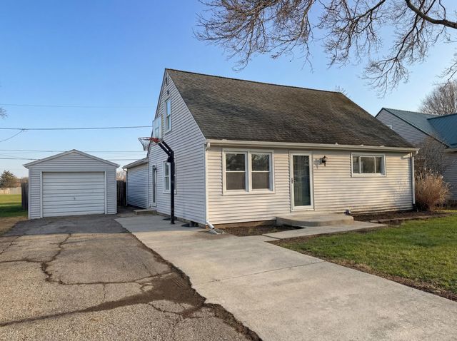 413 Sherwood Drive W, Newark, OH 43055