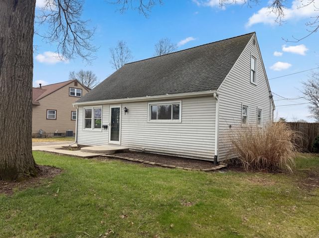 413 Sherwood Drive W, Newark, OH 43055