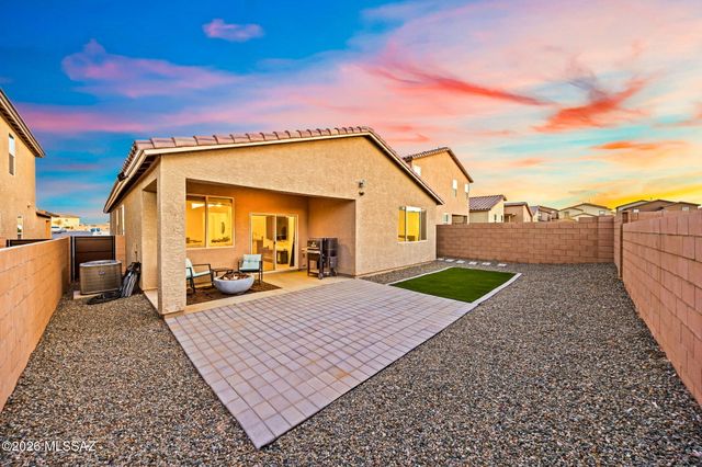 7860 S Ivy Hollow Avenue, Tucson, AZ 85757