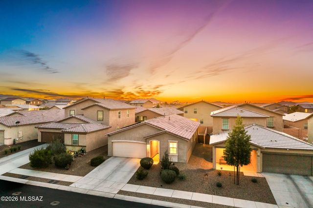 7860 S Ivy Hollow Avenue, Tucson, AZ 85757