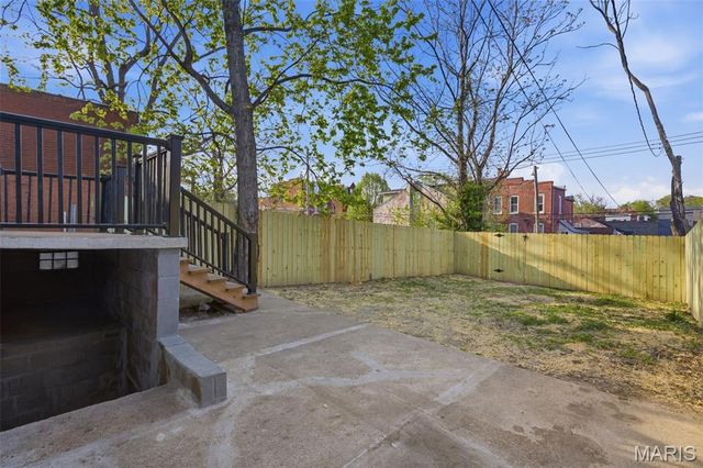 2217 Keokuk Street, St Louis, MO 63118