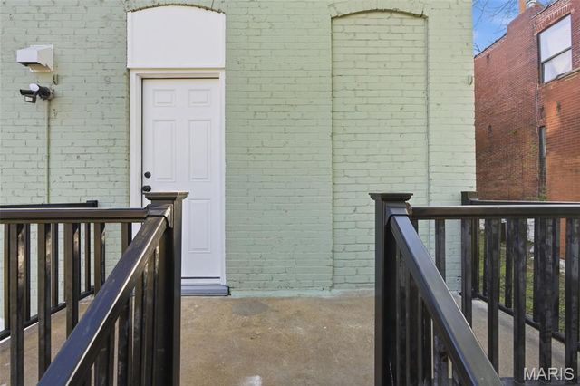 2217 Keokuk Street, St Louis, MO 63118